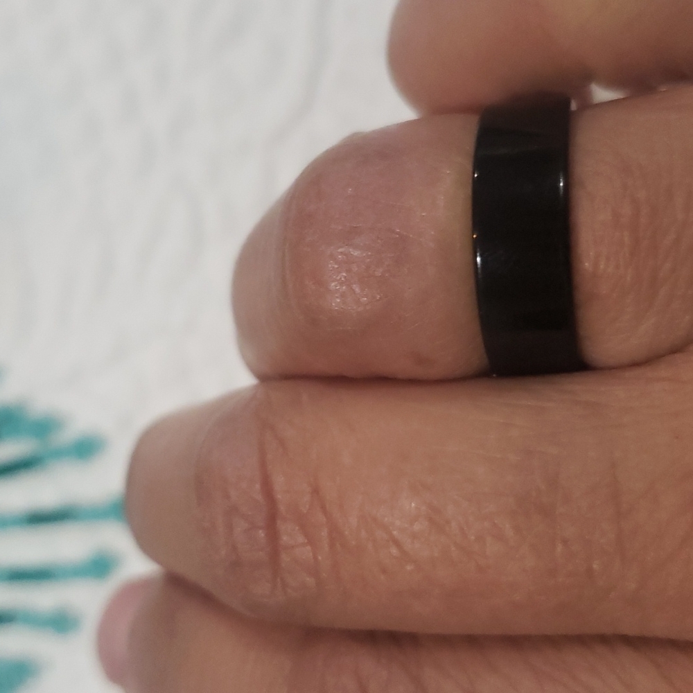 Ring - Picture 2 of 4
